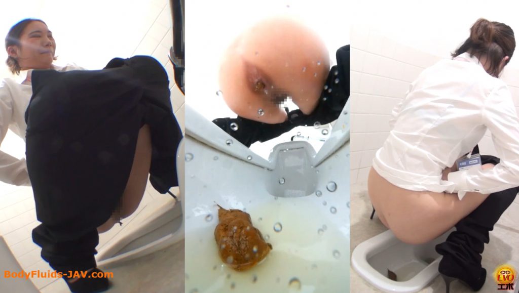 Japanese girls in toilet room make are a lot of poop and pee (CENSORED in FULL